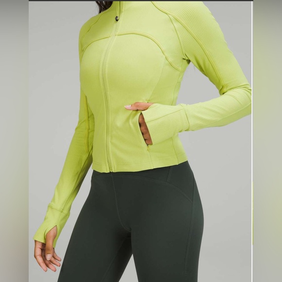 Lululemon Ribbed Nulu Cropped Define Jacket Wasabi size 10 - Picture 2 of 10